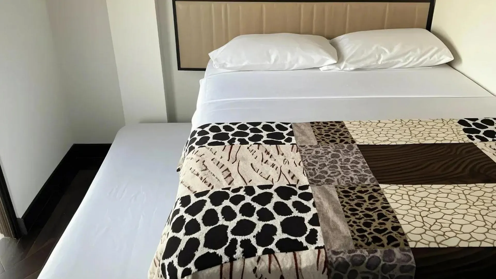 Aparta Suites Torre De Prado 504 Medellín
