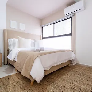 Apartamento Cozy Located In Manila With Jacuzzi And Ac